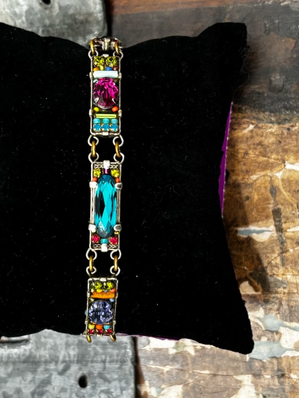 FireFly European Crystal Bracelet - Picture 2 of 4